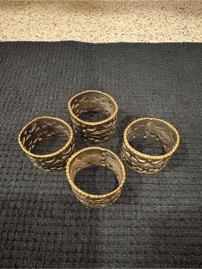 Set of 4 Vintage Brass Fillagree Napkin Rings